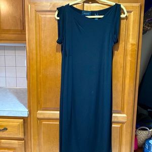 NWT Women’s dress. Small. Black.
